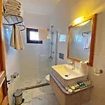 Zehra Tatil Koeyue