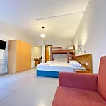 Zehra Tatil Koeyue 4*
