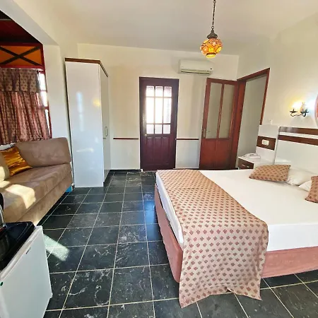 Zehra Tatil Koeyue 4*