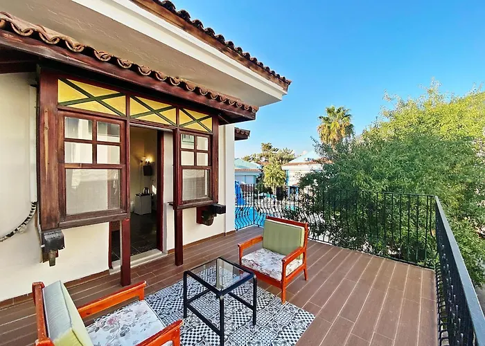 Zehra Tatil Koeyue