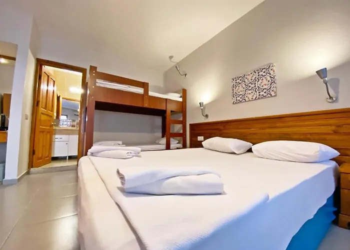 Hotell Zehra Tatil Koeyue Öludeniz
