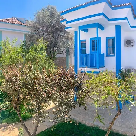 Zehra Tatil Koeyue Oludeniz