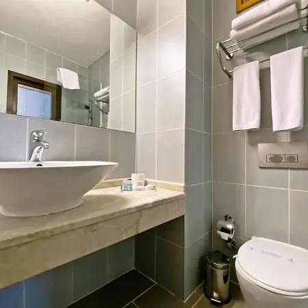 Zehra Tatil Koeyue Oludeniz