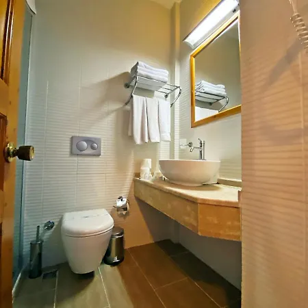 酒店 Zehra Tatil Koeyue 4*