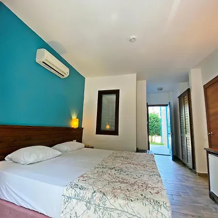 Zehra Tatil Koeyue 4*