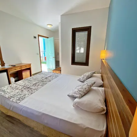 ホテル Zehra Tatil Koeyue 4*